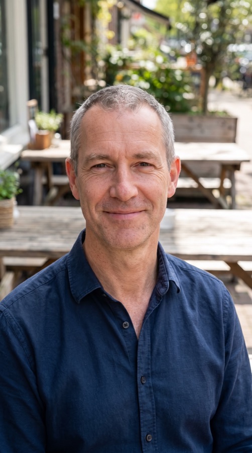 Tom Bennett